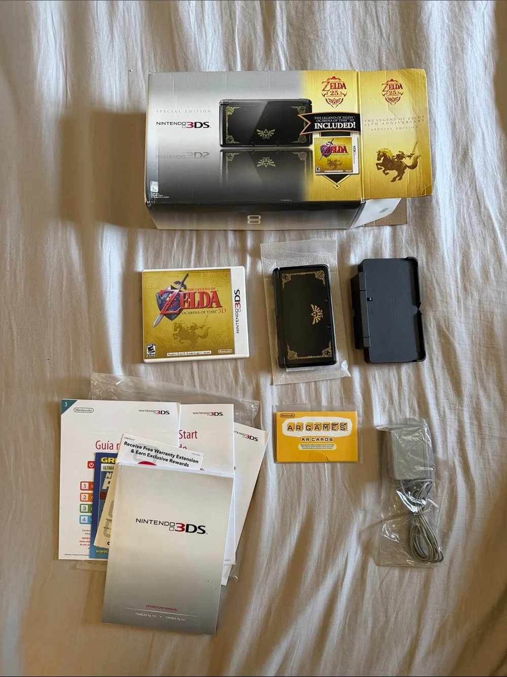 Nintendo 3DS Special Edition Black and Gold Zelda 25th Anniversary